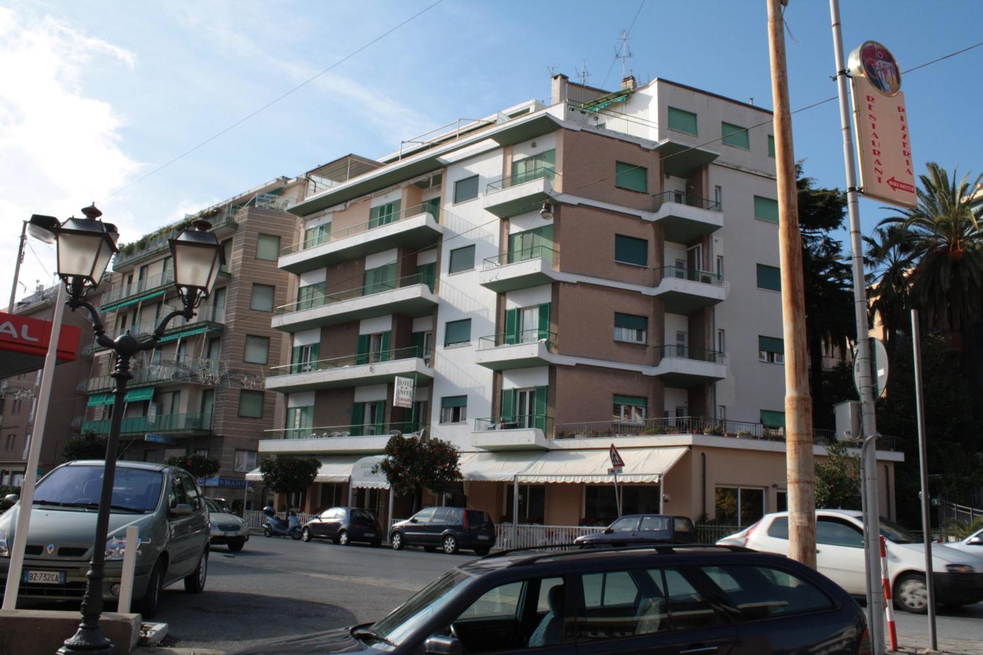 Hotel Anita 2*