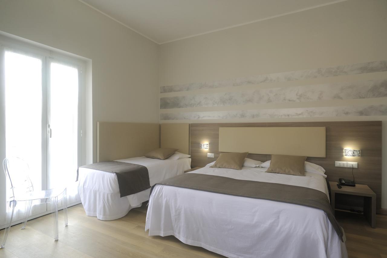 Anita Hotel 2*